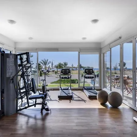 דירה Relaxing Beachfront Vokolidha