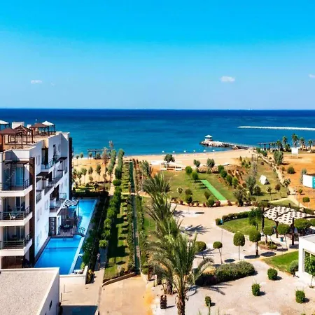 Relaxing Beachfront Appartamento